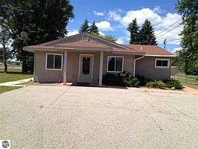 1st image of 1488 McGregor Way
