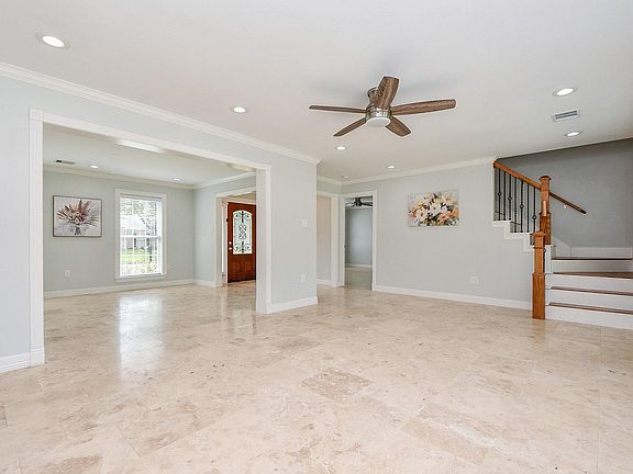 4th image of 707 Thistlewood Dr