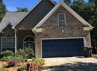 121 Blackbeard Ln, Mooresville, NC 28117