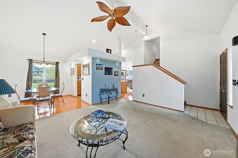 4th image of 15715 44th Avenue Ct E