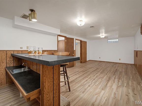 4th image of 2605 Kelsey Ln