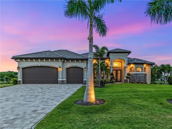 11940 King James Ct, Cape Coral, FL 33991
