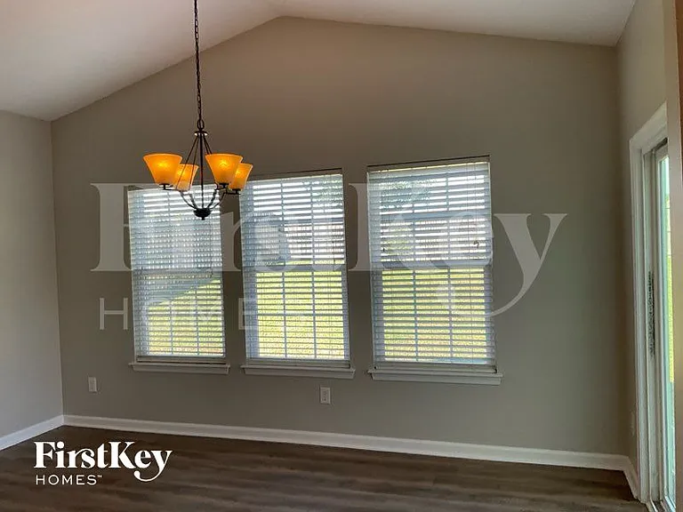 4313 Roundwood Ct — Photo 3