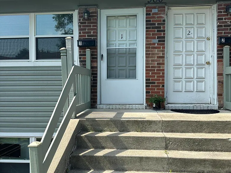 380 Redding Rd #1 — Photo 9