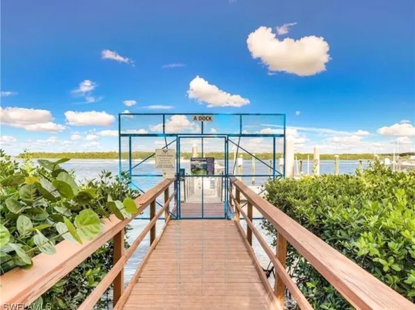4199 Bay Beach Ln #8, Fort Myers Beach, FL 33931