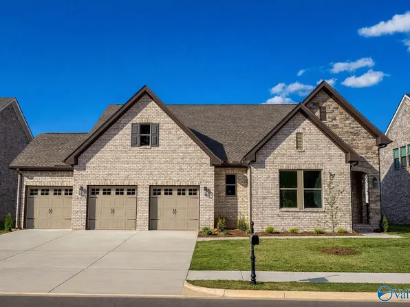 2112 Bloomfell Bnd, Huntsville, AL 35802
