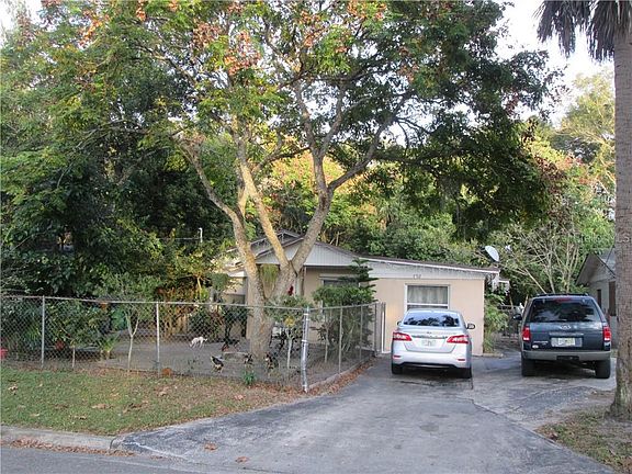 2nd image of 1712 Jefferson Dr