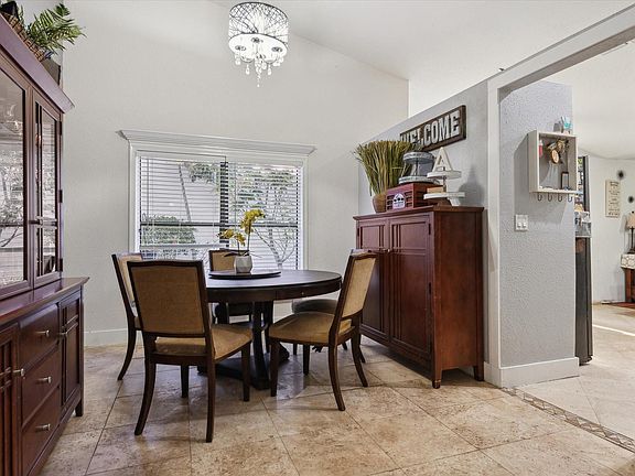5th image of 9801 NW 54th Place
