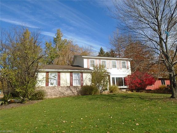 4th image of 32553 Haverhill Dr
