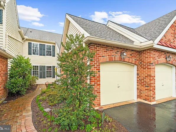 65 Wincrest Dr, Phoenixville, PA 19460