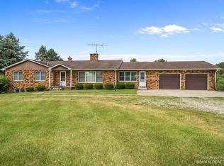 2915 Sylvan Rd, Chelsea, MI