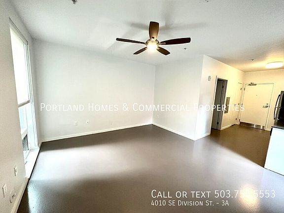 2nd image of 4010 SE Division St APT 3A