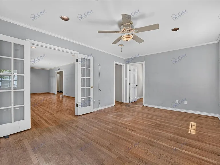 3550 Ainsworth Dr — Photo 4