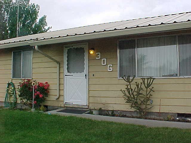 2nd image of 306 Wenatchee St