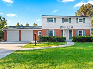 501 Saint Marys Blvd, Green Bay, WI 54301