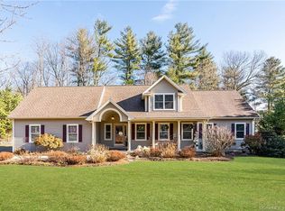 432 Long Meadow Rd, Middlebury, CT 06762