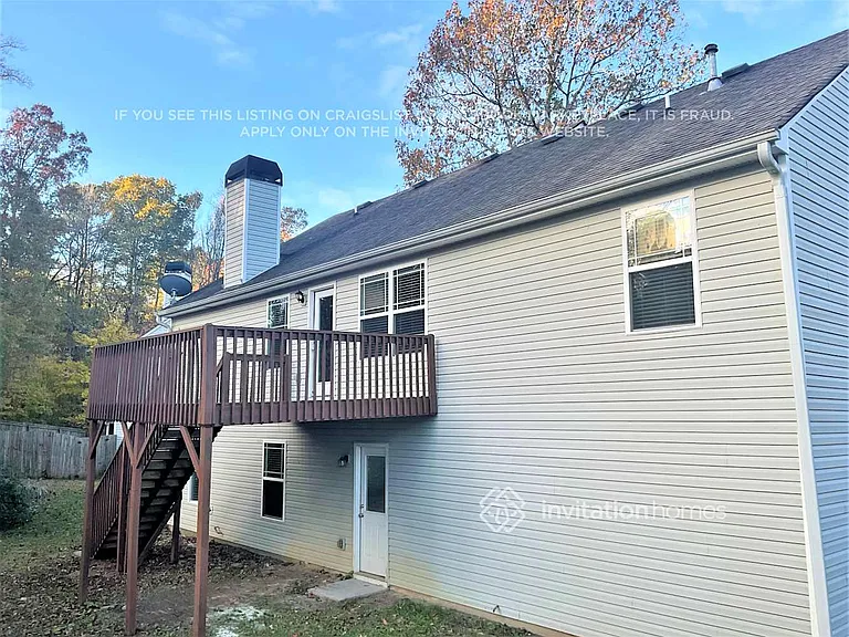 3654 Devon Park Ln NW — Photo 18