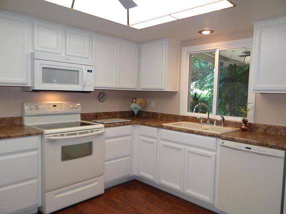 2nd image of 4421 W Lupine Ave