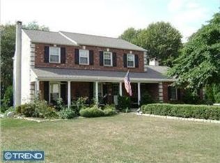 739 Wright Dr, Maple Glen, PA 19002