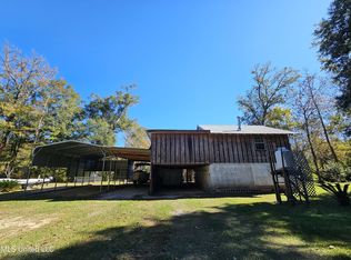 146 Oak Point Rd, Picayune, MS 39466