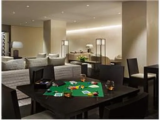 Rented by Douglas Elliman | media 31