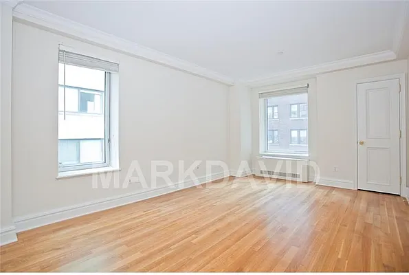 Rented by Mark David | media 21