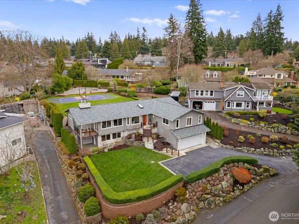 9317 192nd Place SW, Edmonds, WA 98020