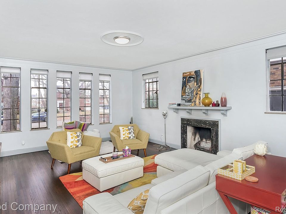 16910 La Salle Ave, photo 9
