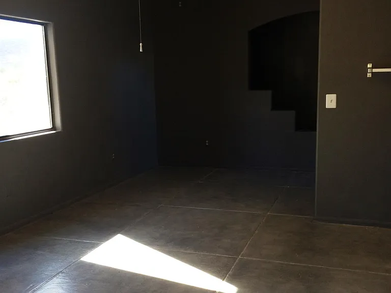 2801 S Paradise Mountain Rd — Photo 5