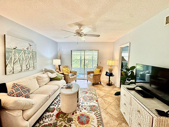 3rd image of 1100 Ponce De Leon Cir APT E306
