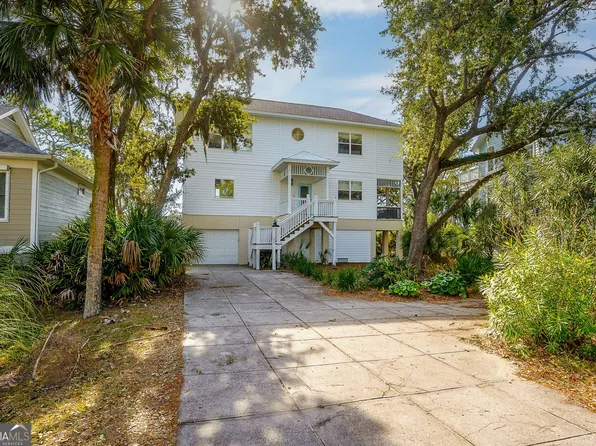 165 Ocean Creek Blvd, Saint Helena Island, SC 29920