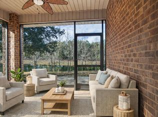 56 Camellia Ln, Freeport, FL 32439