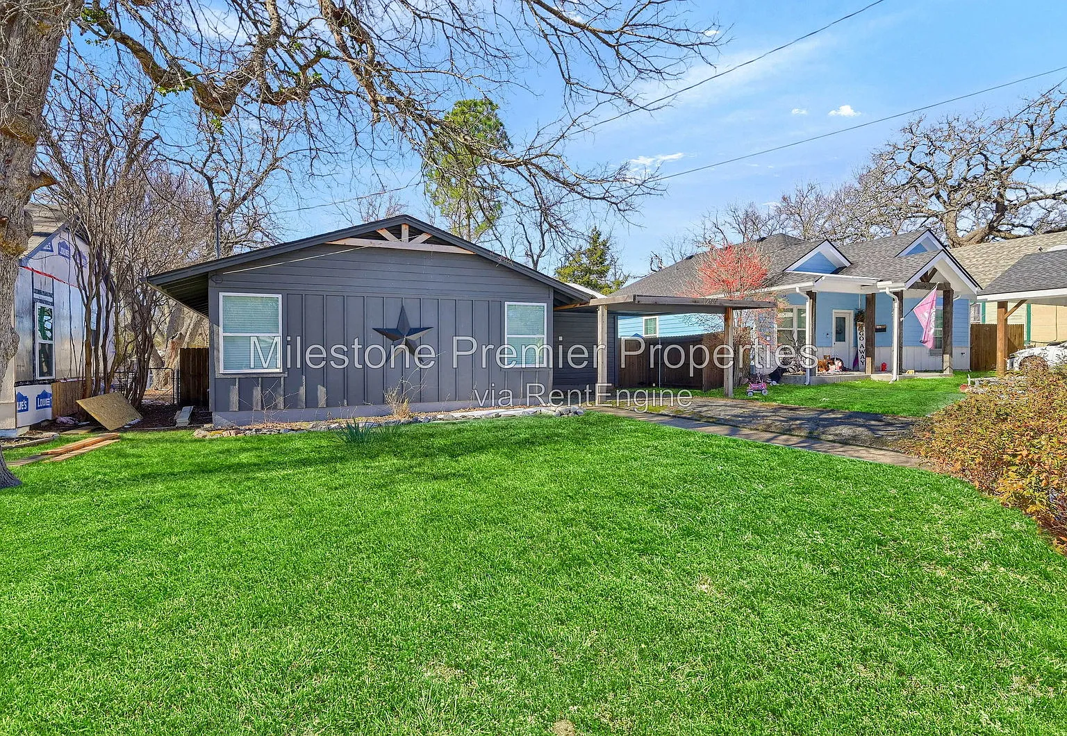 3 bed, 2.0 bath, 1295 sqft, $1,500 — Photo 1