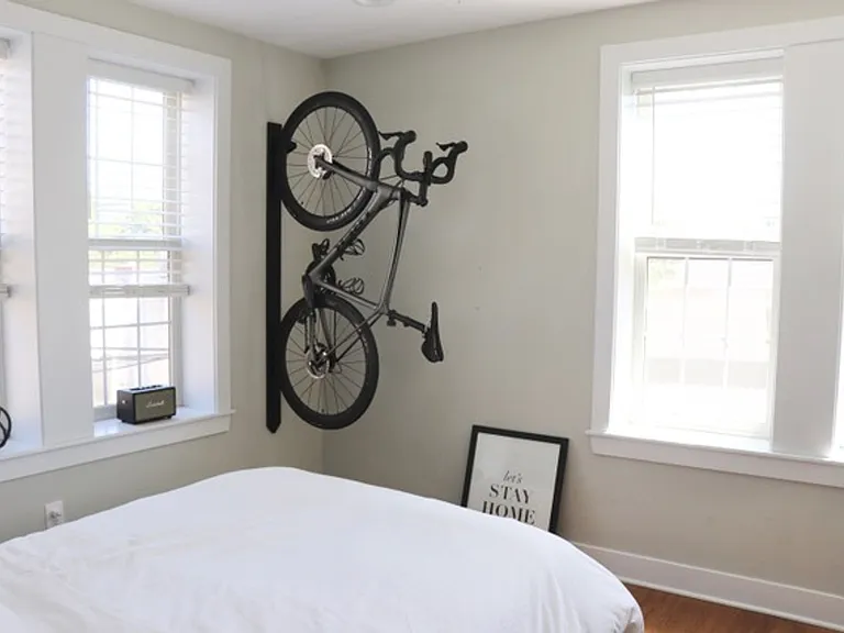 Charming Renovated Apartments in the Heart of Ardmore — Photo 7