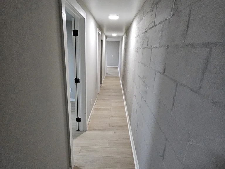 715 Woodard Ave — Photo 10