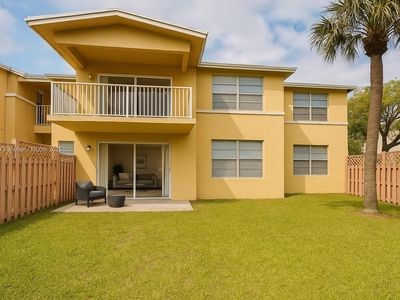 4660 NW 79th Ave APT 1C, Doral, FL, 33166