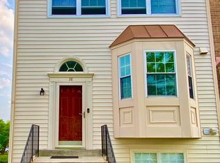 38 Hunters Gate Ct, Silver Spring, MD 20904