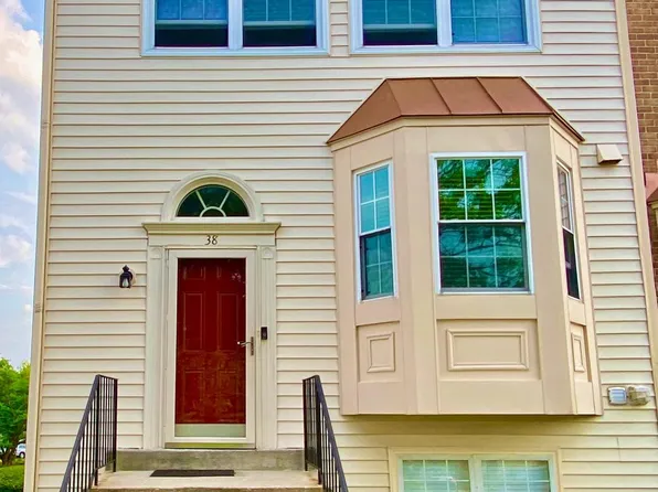 38 Hunters Gate Ct, Silver Spring, MD 20904