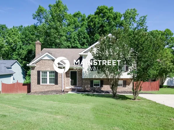 12504 Agate Ln, Pineville, NC 28134