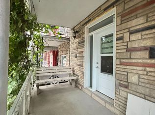 475 Ossington Ave, Toronto, ON M6G 3T3