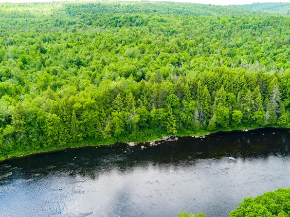 26 Angel Lane, Medford, ME 04463