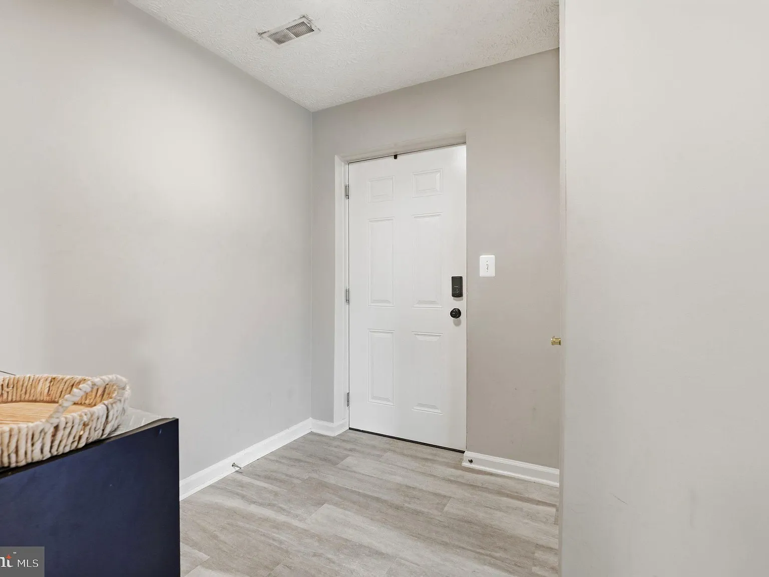 Spring Ridge — Photo 2