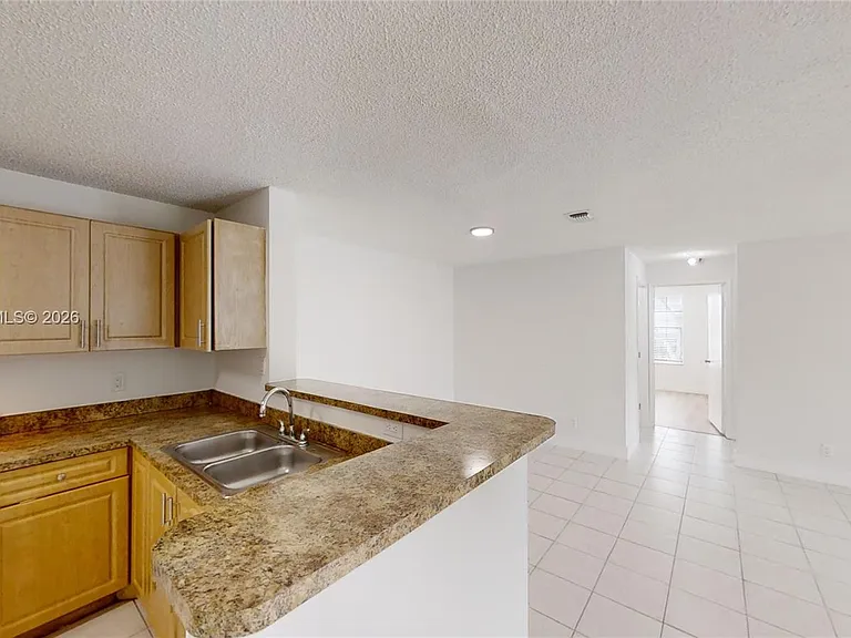 11255 W Atlantic Blvd #106 — Photo 18