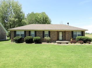 203 King Arthur Cir, Elizabethtown, KY 42701