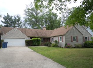 4215 Fox Creek Rd, Mount Vernon, IL 62864