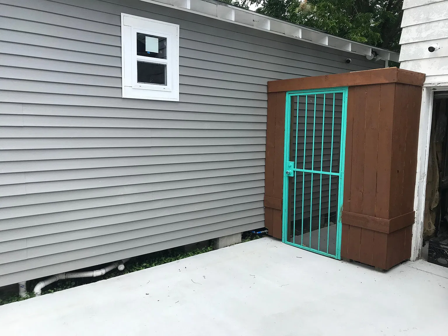 4019 McFarland St — Photo 2