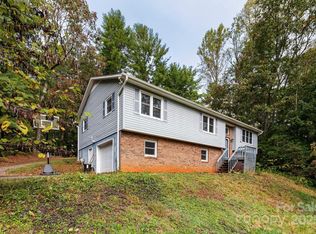 84 High Country Rd, Weaverville, NC 28787