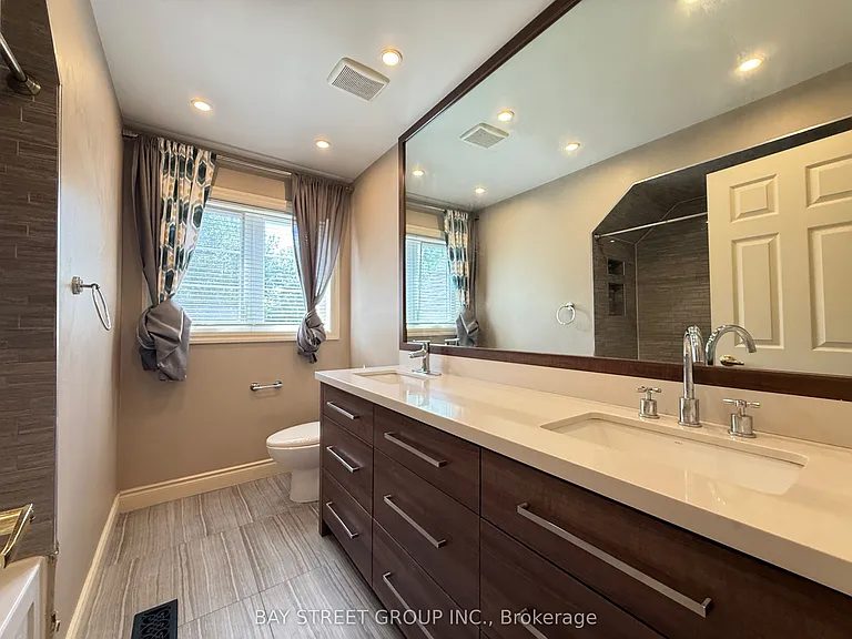 54 Earl Stewart Dr — Photo 18