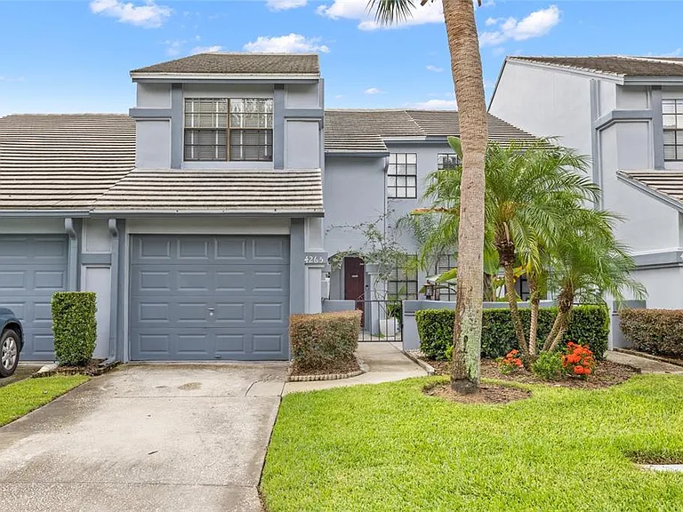 4265 Brentwood Park Cir — Photo 1