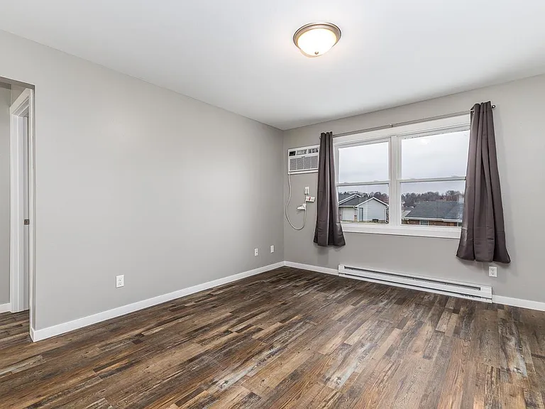 2149 Sunnyslope Dr — Photo 6